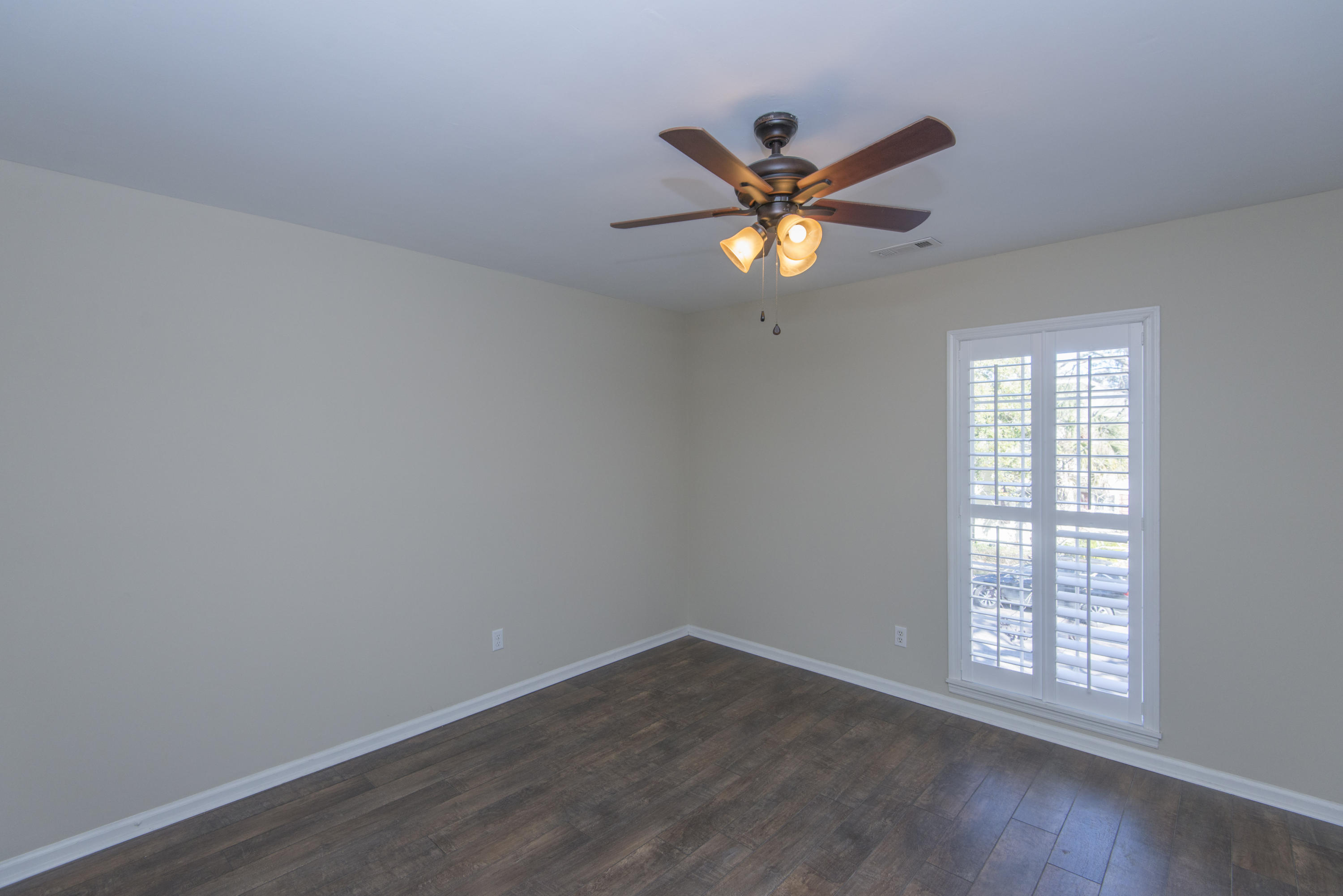 995 Governors Road Mount Pleasant, SC 29464 - Photo 26 of 42 _DSC7774