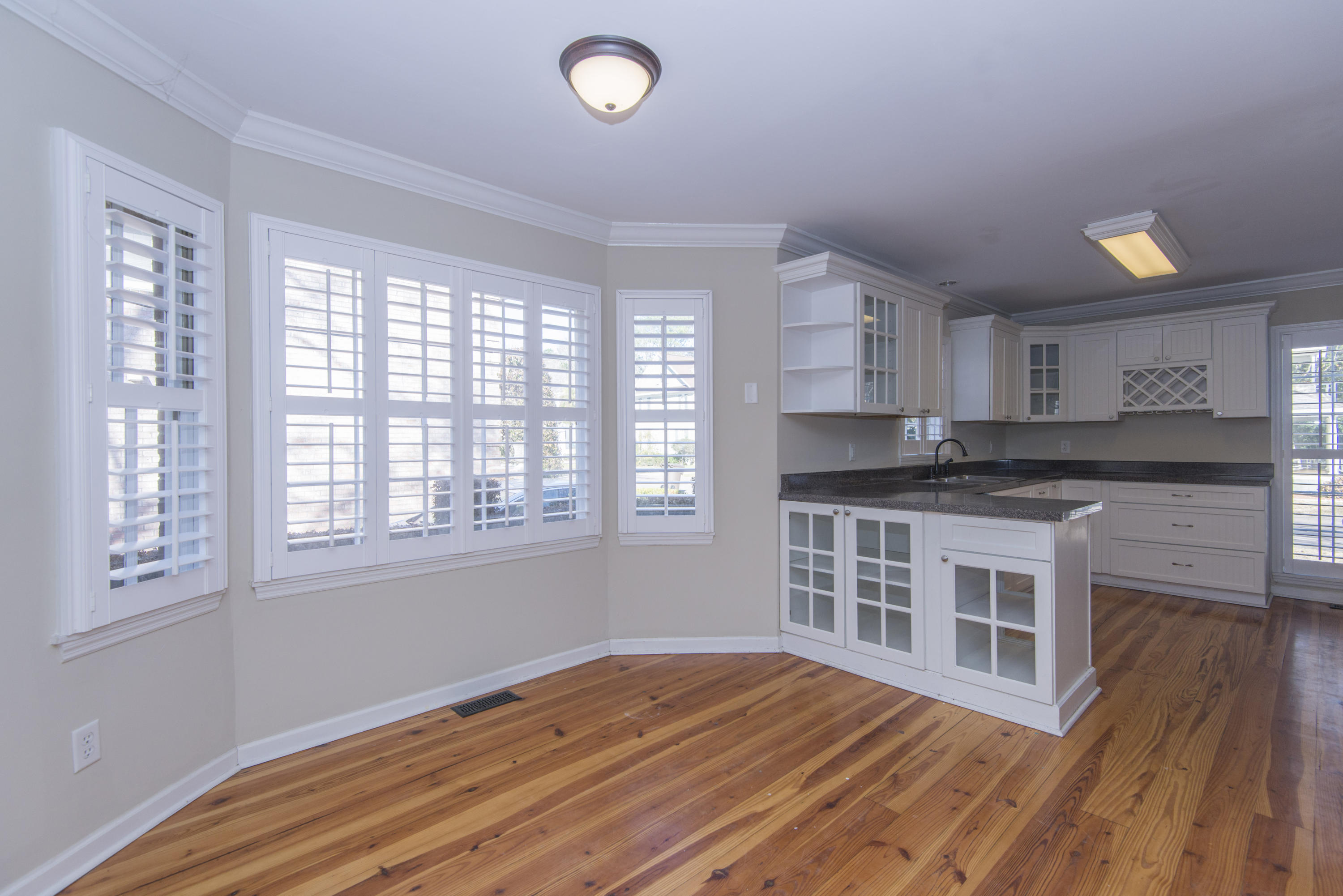 995 Governors Road Mount Pleasant, SC 29464 - Photo 7 of 42 _DSC7762