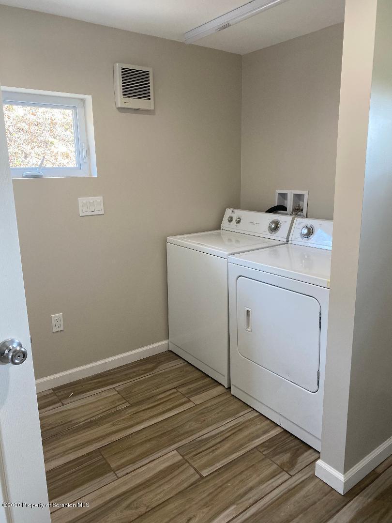 2441 Milwaukee Road Clarks Summit, PA 18411 - Photo 12 of 15 laundry