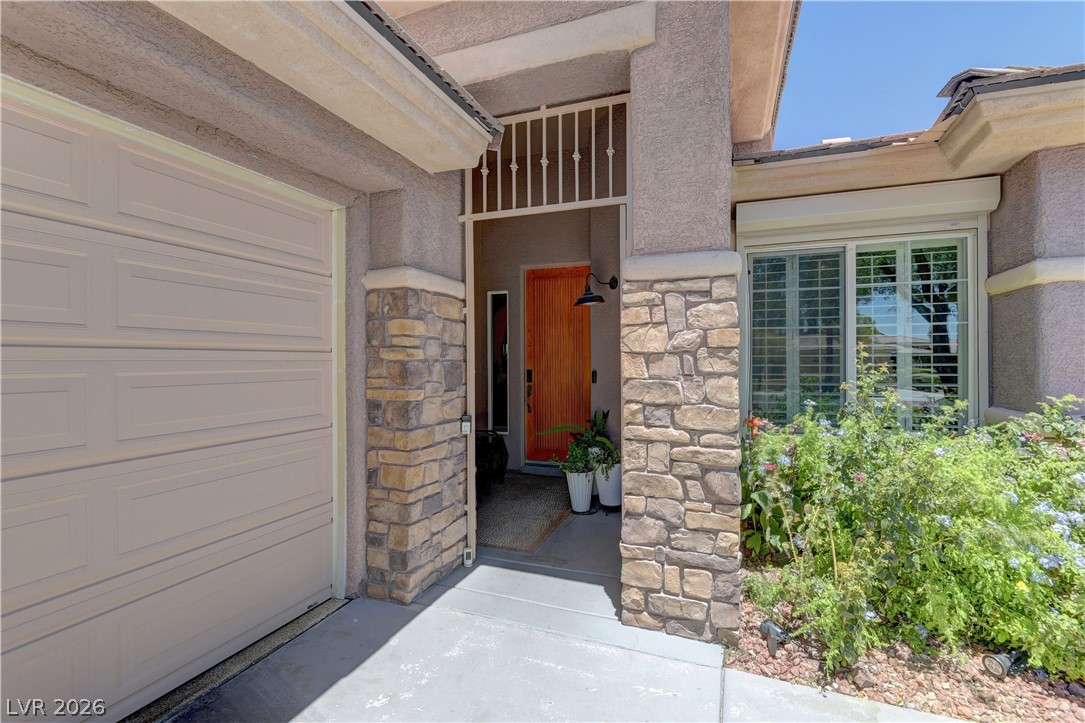 11258 Rising Ridge Avenue Las Vegas, NV 89135 - Photo 4 of 41