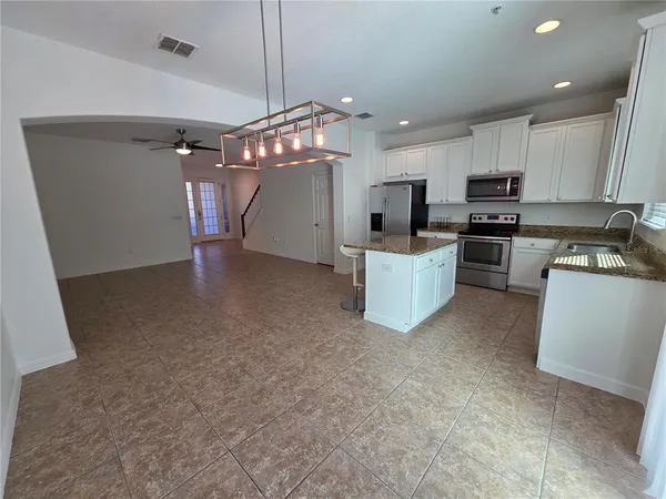 $2,200 | 9464 Tawnyberry Street, Orlando, FL 32832