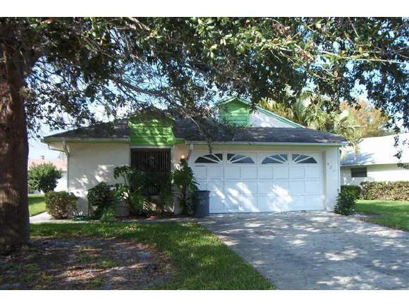 323 Myrtlewood Road Melbourne, FL 32940 - Photo 1 of 4 Primary Photo