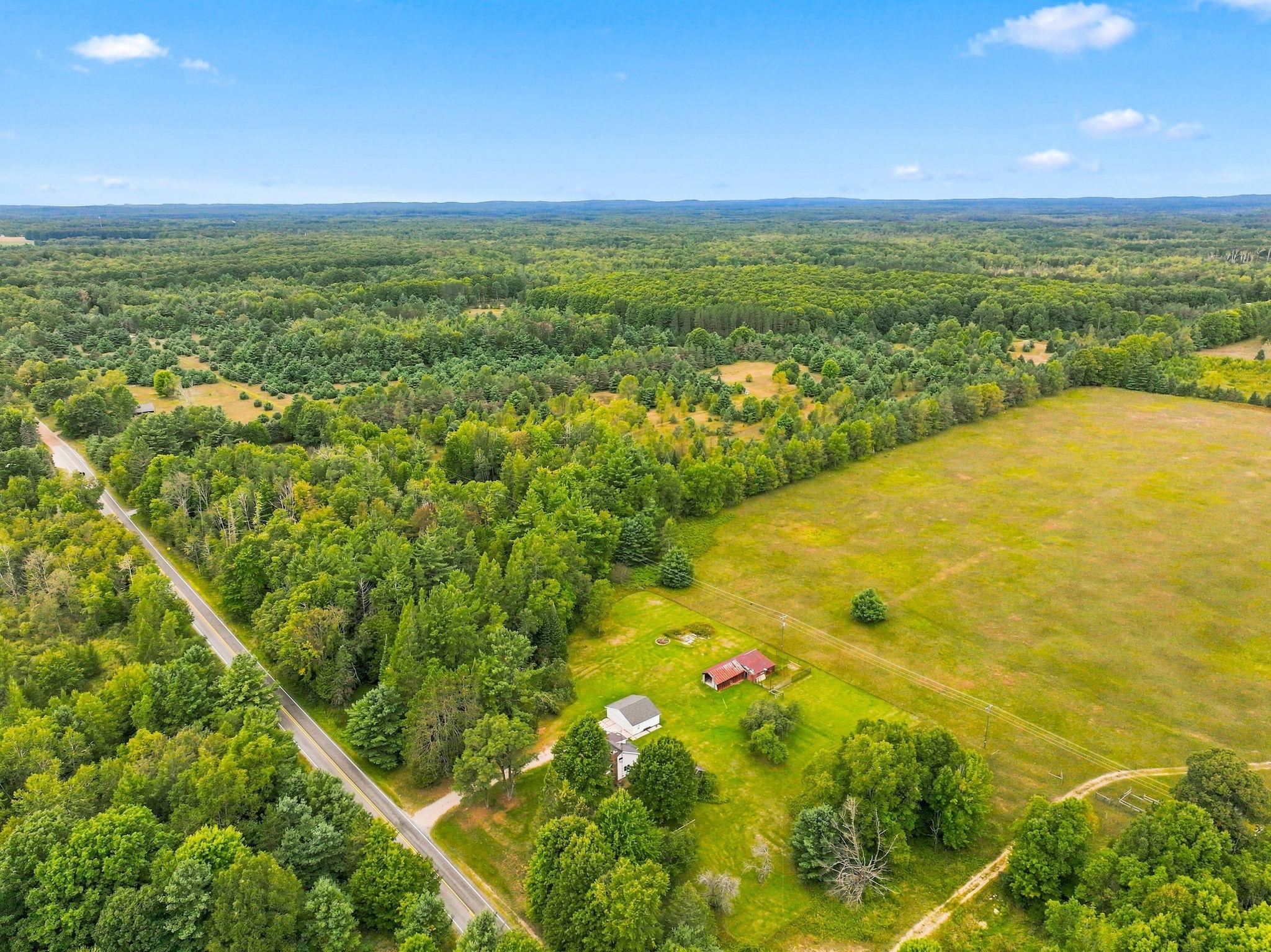 3433 East 46 Road Cadillac, MI 49601 - Photo 69 of 74 1950369-6043f9c9-fadb-4de9-b69d-1ee686b77bc3.JPG