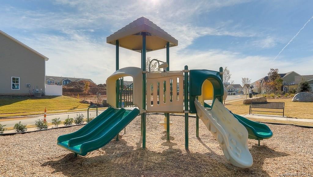 1206 Croft Drive, Unit 98 Fort Mill, SC 29708 - Photo 32 of 35