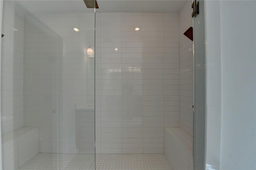 6785 Halcyon Way Alpharetta, GA 30005 - Photo 63 of 90 a bathroom with a shower