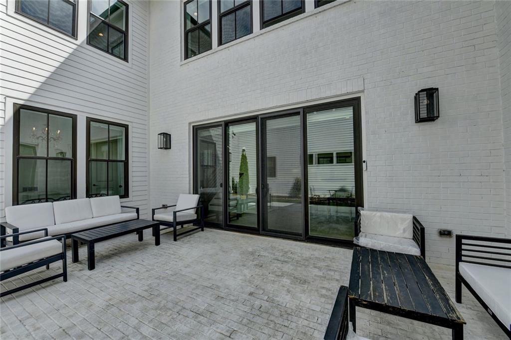 6785 Halcyon Way Alpharetta, GA 30005 - Photo 9 of 90