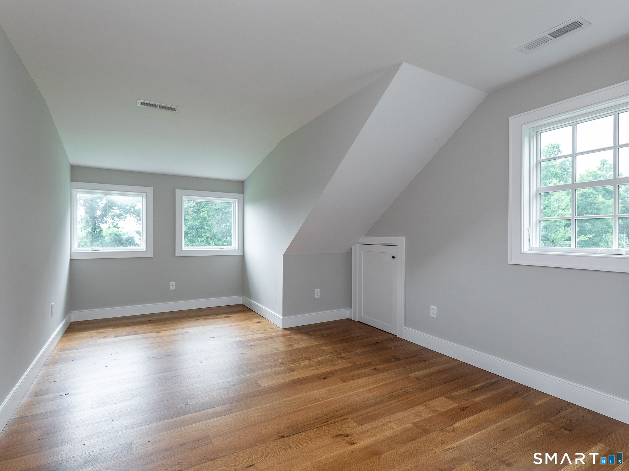 21 Hemlock Road Roxbury, CT 06783 - Photo 16 of 24 Gallery Image 16