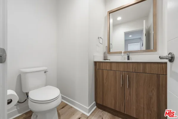 $3,800 | 9942 Artesia Boulevard, Unit 704, Bellflower, CA 90706