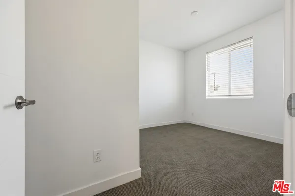$3,800 | 9942 Artesia Boulevard, Unit 704, Bellflower, CA 90706