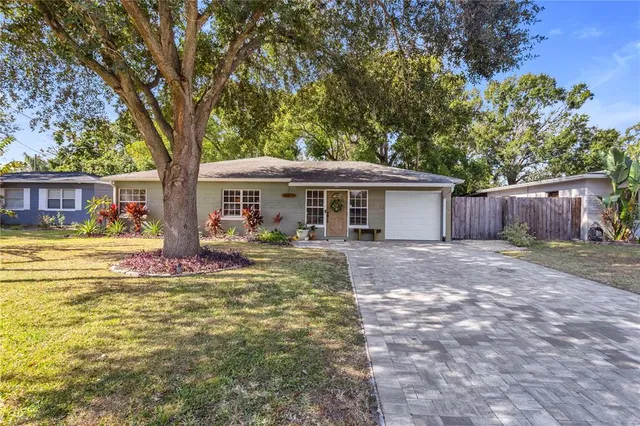 $435,000 | 11104 North Teegreen Road, Tampa, FL 33612