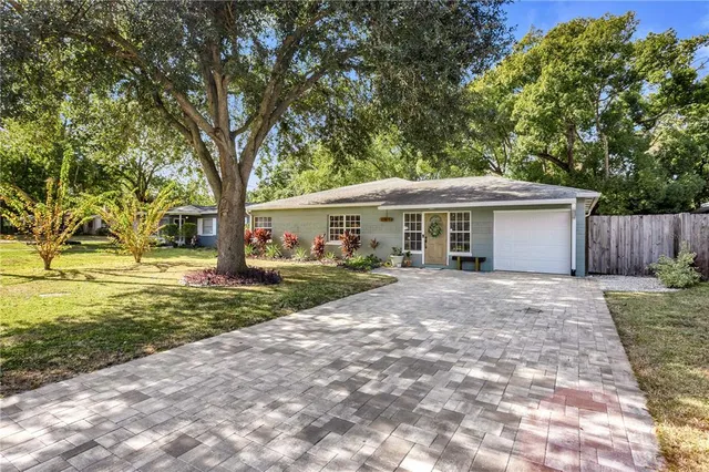 $435,000 | 11104 North Teegreen Road, Tampa, FL 33612