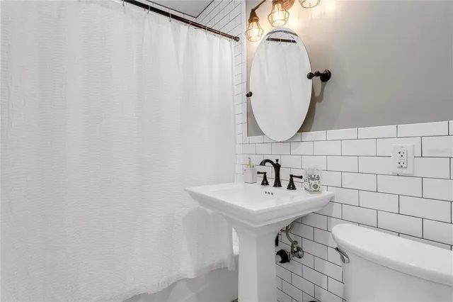 $435,000 | 11104 North Teegreen Road, Tampa, FL 33612