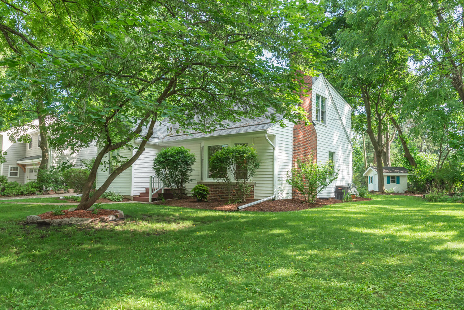 719 Sunset Road Ann Arbor, MI 48103 - Photo 3 of 65 Front