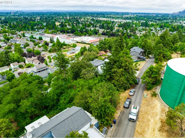 $87,500 | Summit Boulevard, Unit 6305, Springfield, OR 97477