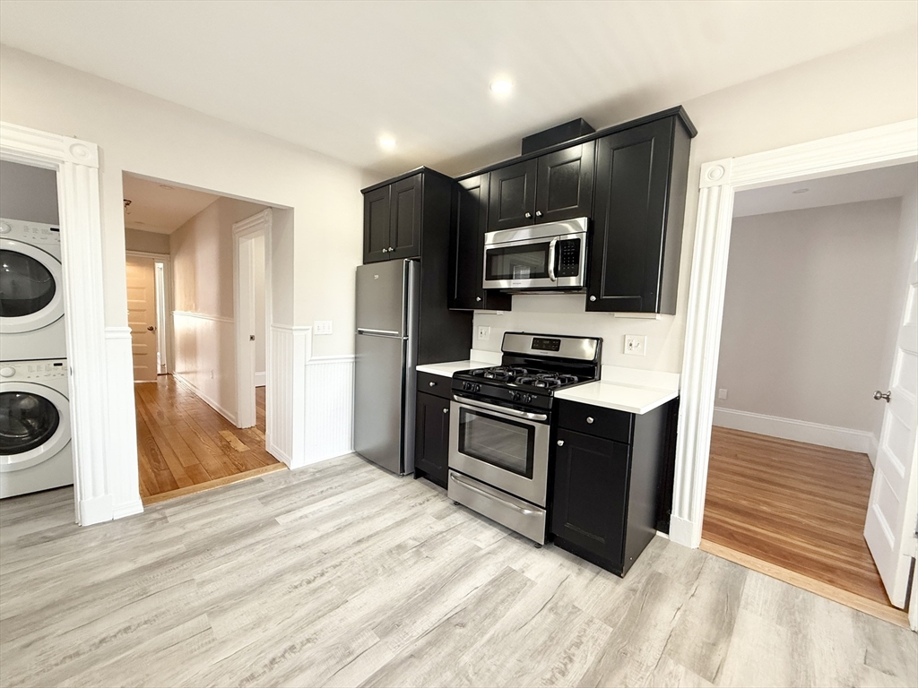 71 Saxton Street, Unit 3 Boston, MA 02125 - Photo 2 of 10