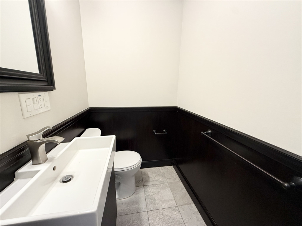 71 Saxton Street, Unit 3 Boston, MA 02125 - Photo 9 of 10