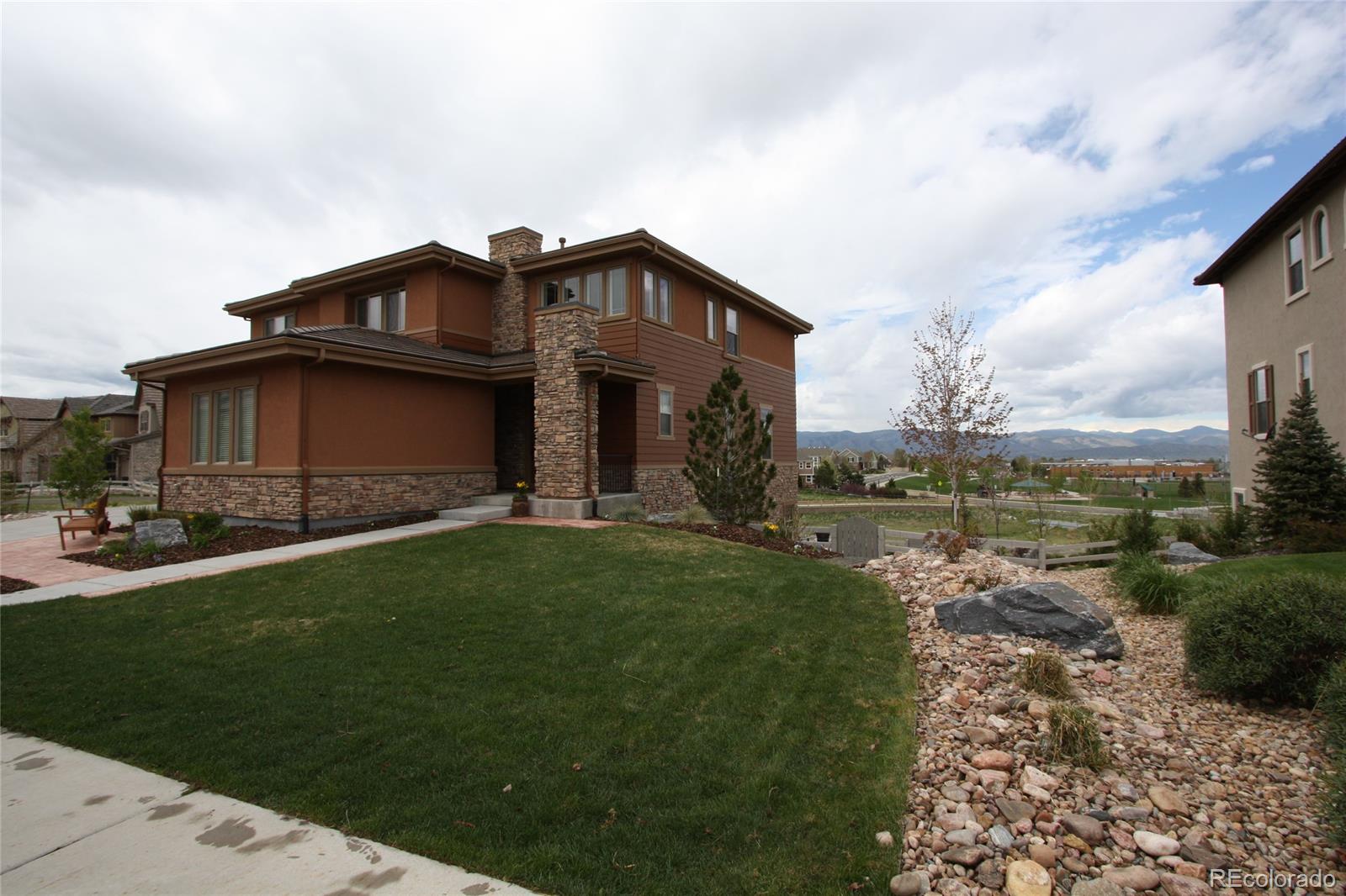 10617 Soulmark Way Highlands Ranch, CO 80126 - Photo 3 of 29 Gallery Image 3