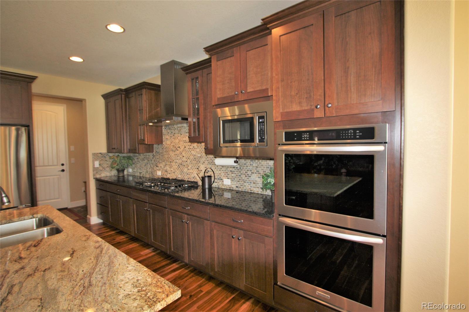 10617 Soulmark Way Highlands Ranch, CO 80126 - Photo 10 of 29 Gallery Image 10