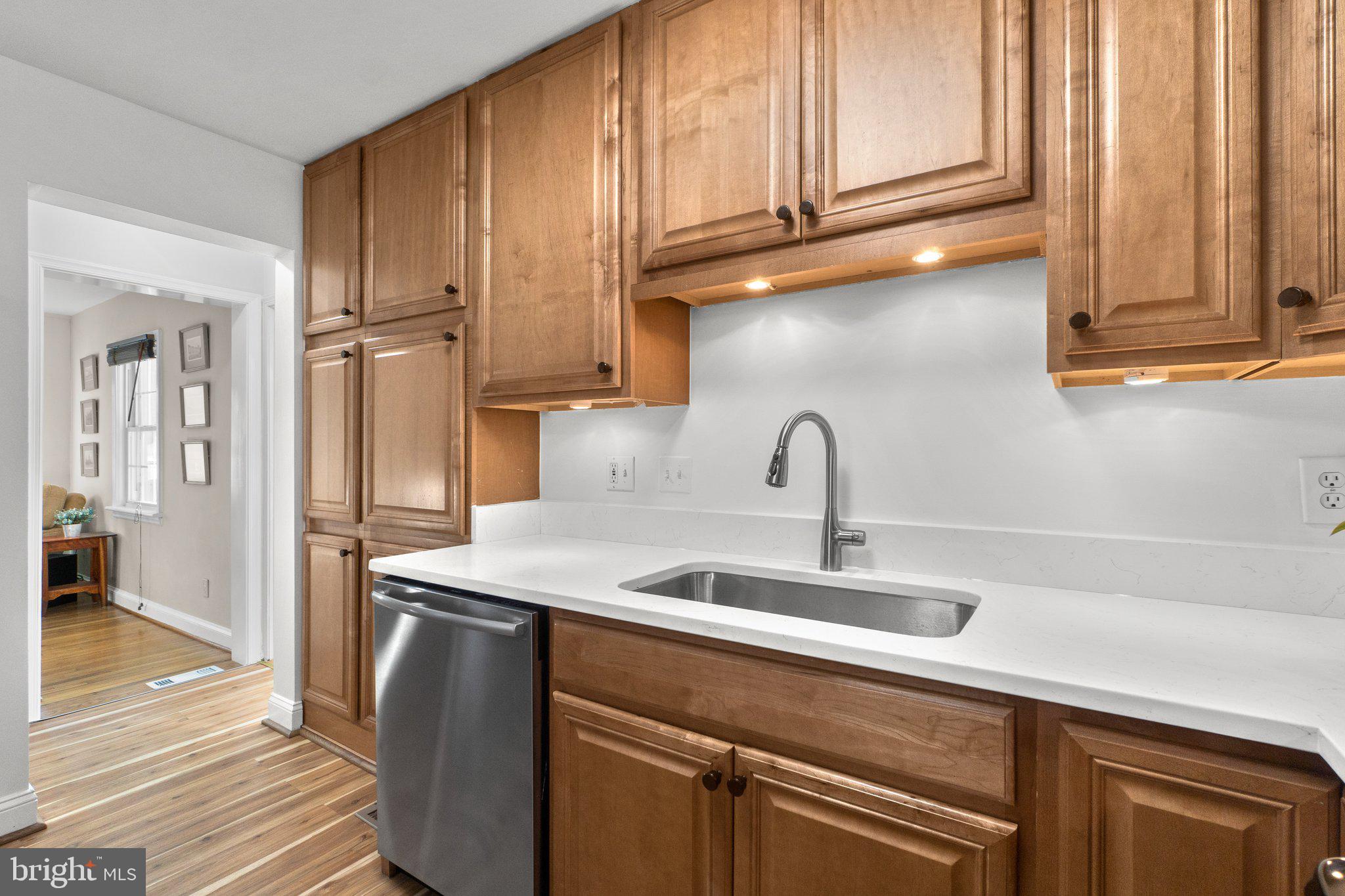 9804 Merwood Lane Silver Spring, MD 20901 - Photo 13 of 38 Gallery Image 13