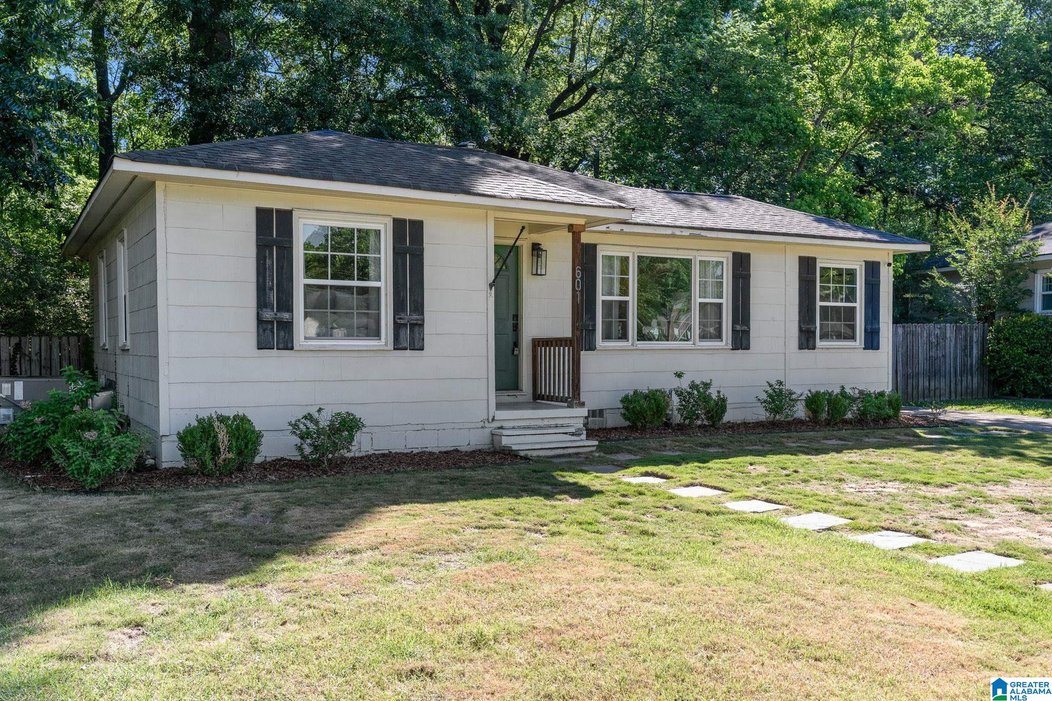 601 Grove Street Homewood, AL 35209 - Photo 3 of 28