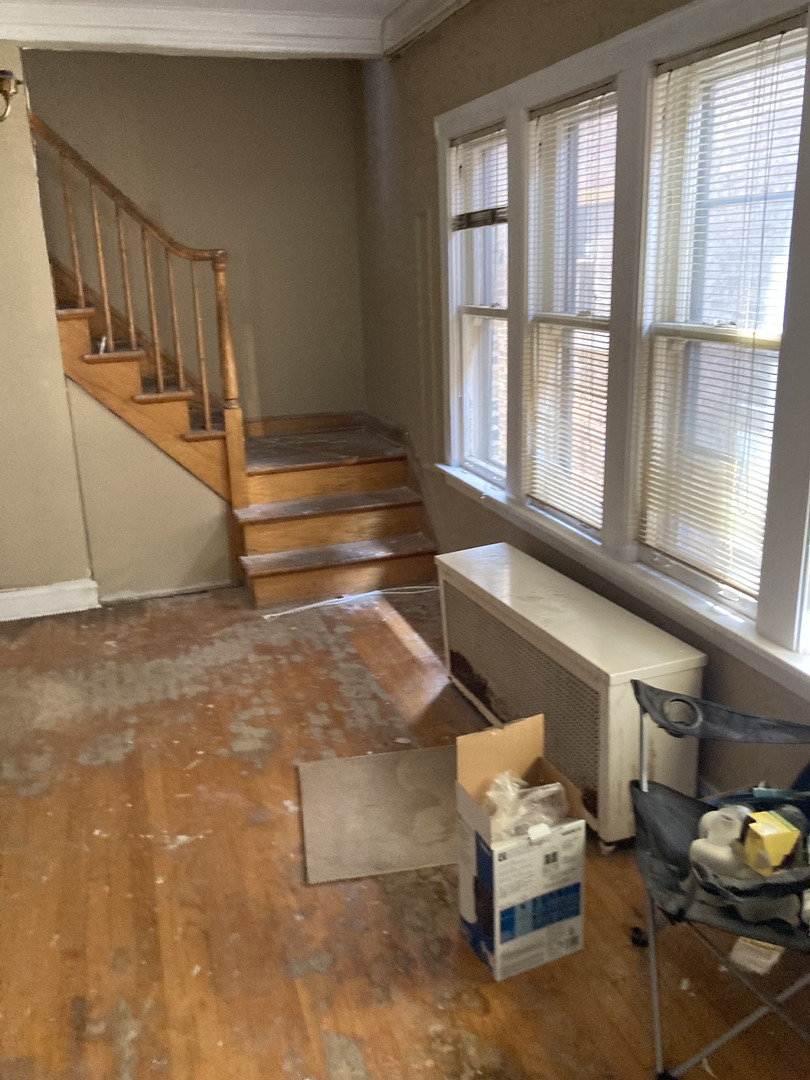 8115 South Rhodes Avenue Chicago, IL 60619 - Photo 13 of 35 Gallery Image 13