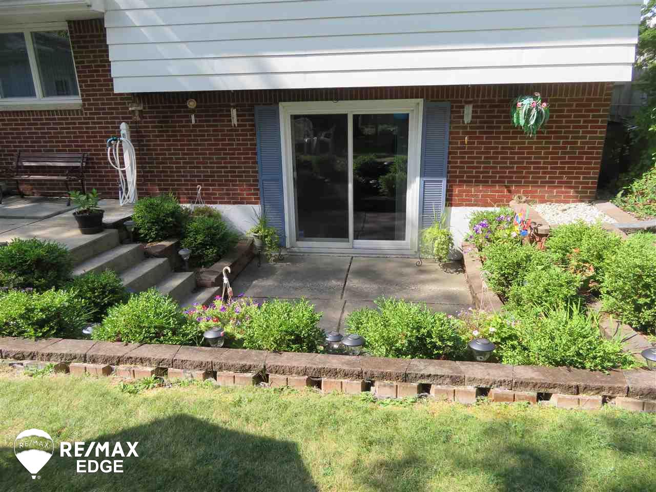 929 North Road Fenton, MI 48430 - Photo 30 of 33