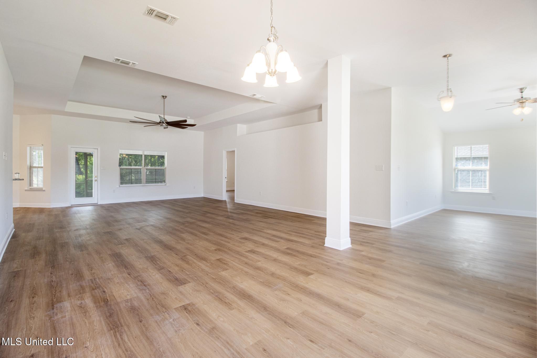 6832 Biddix-evans Road Ocean Springs, MS 39564 - Photo 8 of 37 BE-11