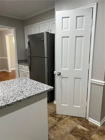 $2,700 | 4500 Woodlawn Lake Drive, Marietta, GA 30068