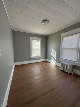 $2,200 | 9 Elizabeth Street, Unit 2, Port Jervis, NY 12771