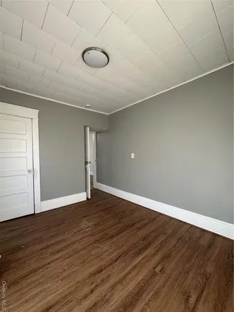 $2,200 | 9 Elizabeth Street, Unit 2, Port Jervis, NY 12771