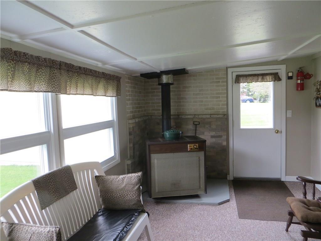 336 Frenchville Road Fort Kent, ME 04743 - Photo 17 of 29 Side entrance/office area.