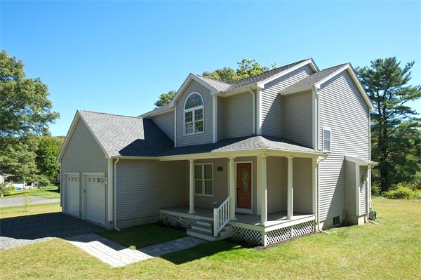 407 Vinnicum Road Swansea, MA 02777 - Photo 1 of 15 Gallery Image 1