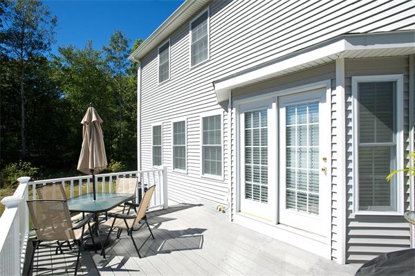 407 Vinnicum Road Swansea, MA 02777 - Photo 12 of 15 Gallery Image 12