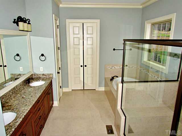 4717 Adler Pass Raleigh, NC 27612 - Photo 17 of 25 Gallery Image 17