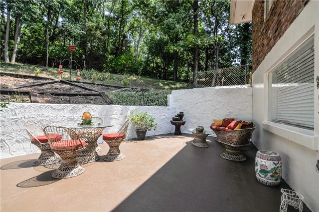 5734 Knob Road Nashville, TN 37209 - Photo 18 of 20 Private Patio just painted!