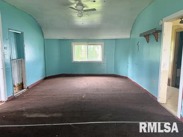 107 East Market Street Table Grove, IL 61482 - Photo 5 of 20