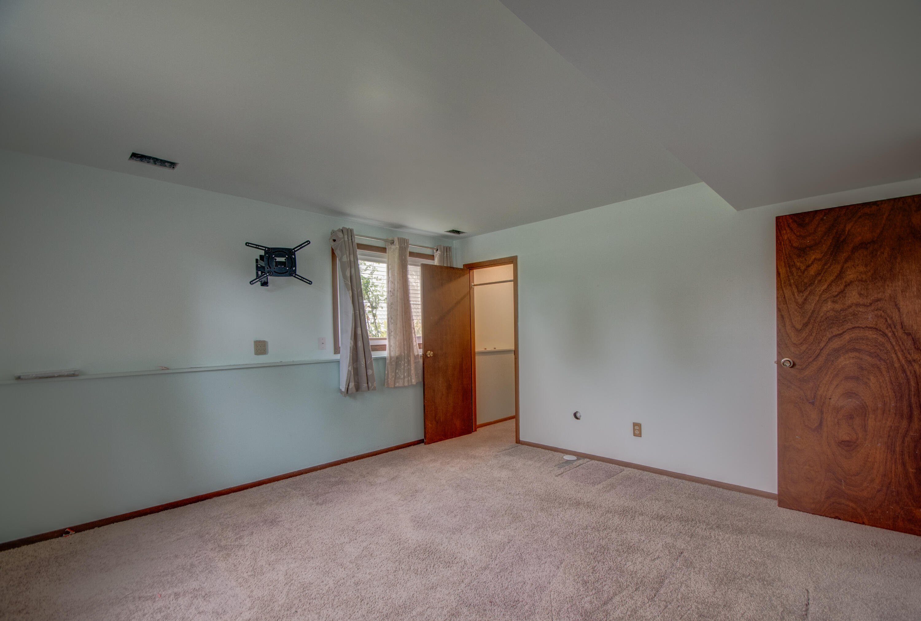 538 Robyn Road Valparaiso, IN 46385 - Photo 29 of 41 3000x2022
