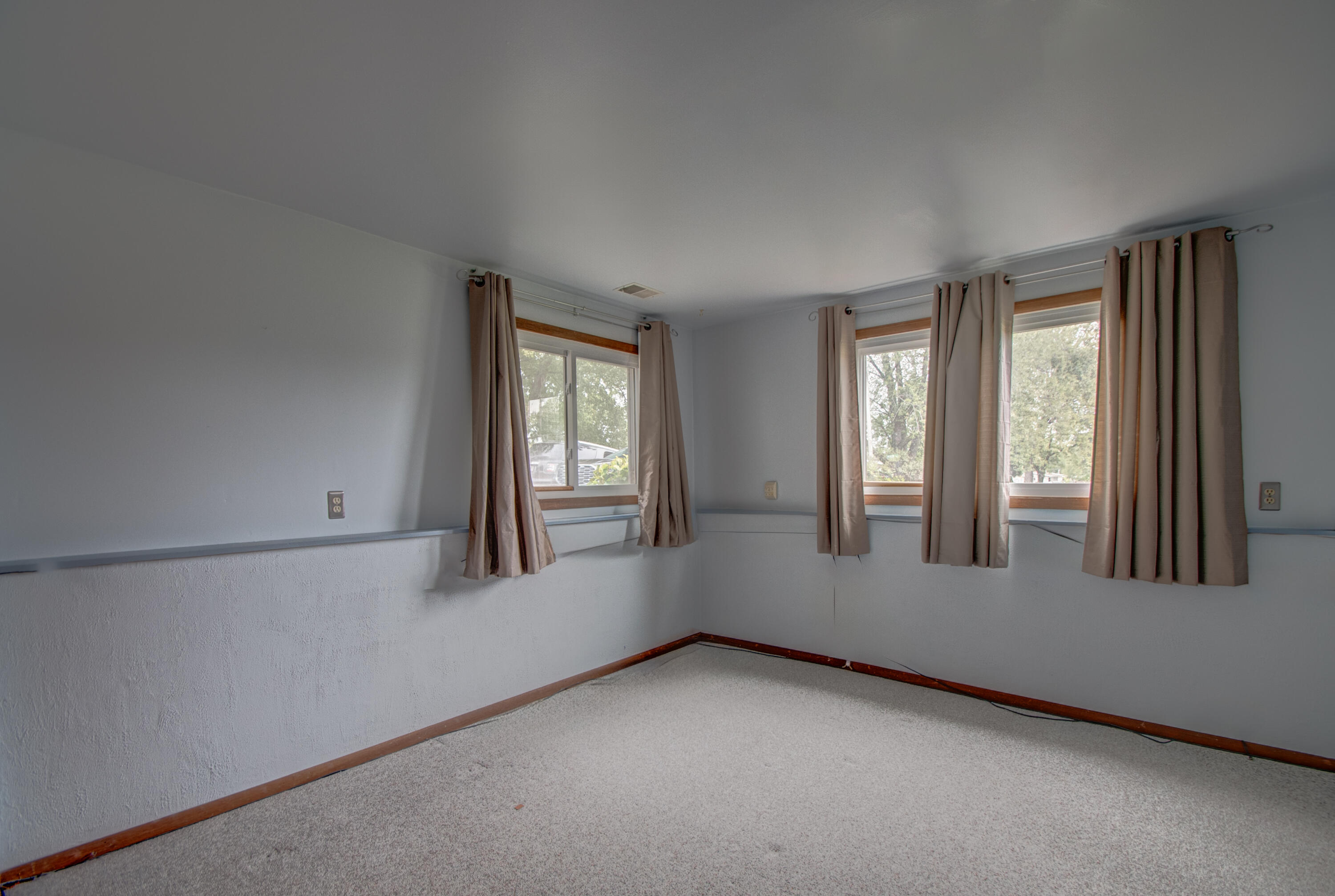 538 Robyn Road Valparaiso, IN 46385 - Photo 30 of 41 3000x2015