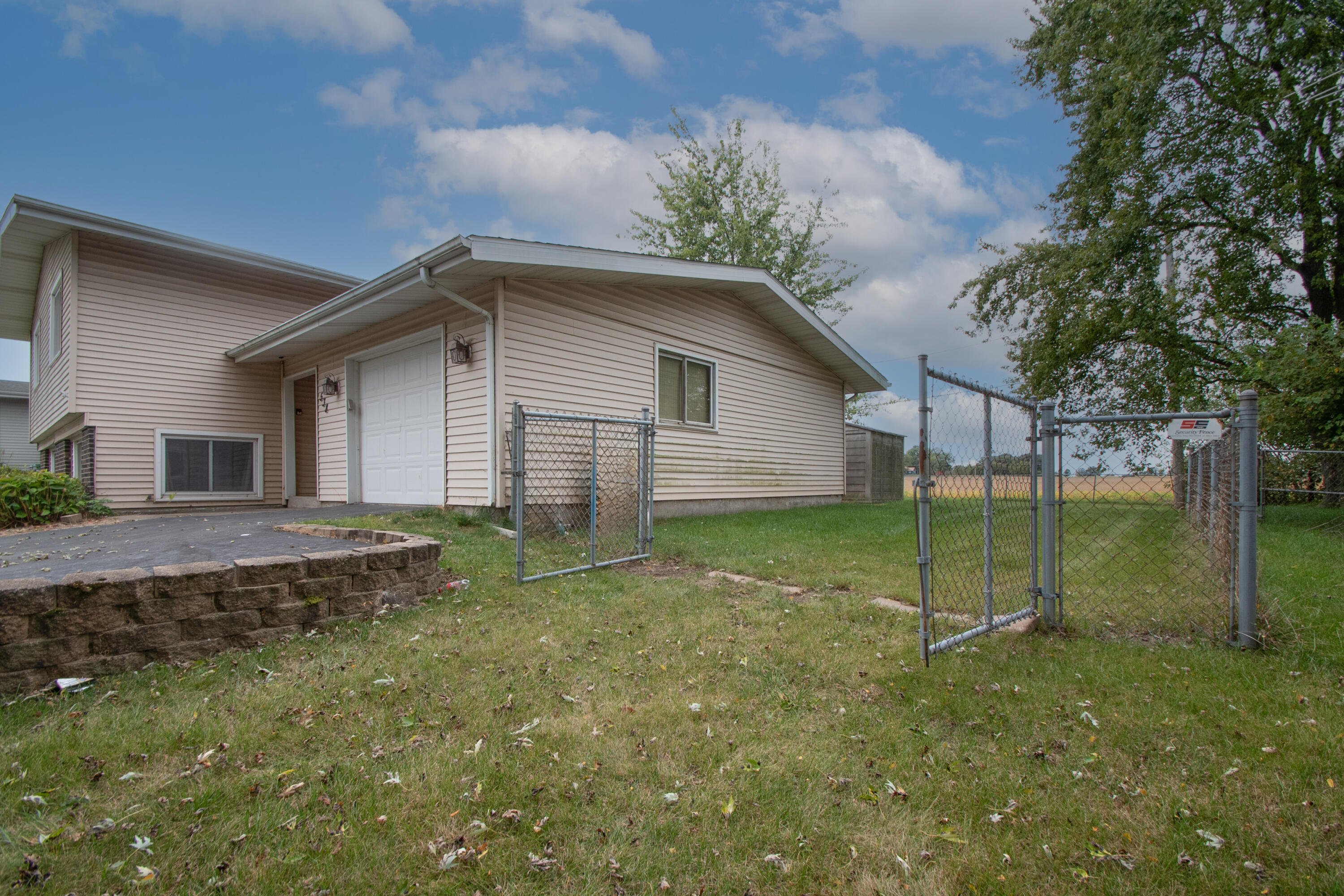 538 Robyn Road Valparaiso, IN 46385 - Photo 39 of 41 3000x2000