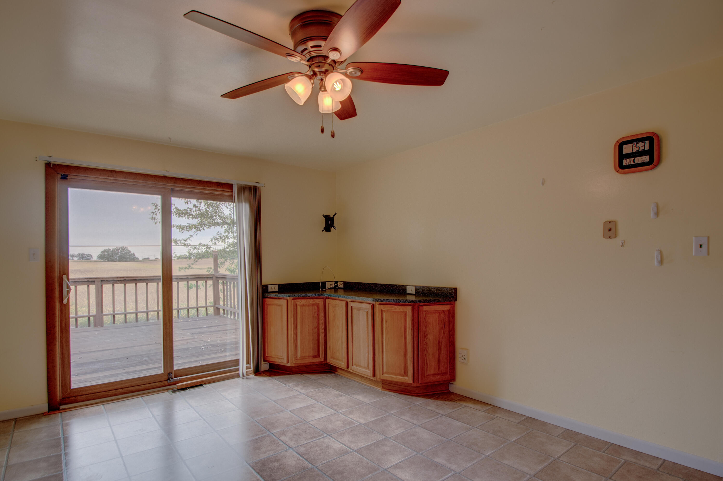 538 Robyn Road Valparaiso, IN 46385 - Photo 9 of 41 3000x1996