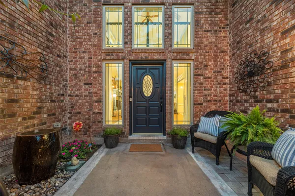 $569,000 | 2933 East Elm Circle, Katy, TX 77493