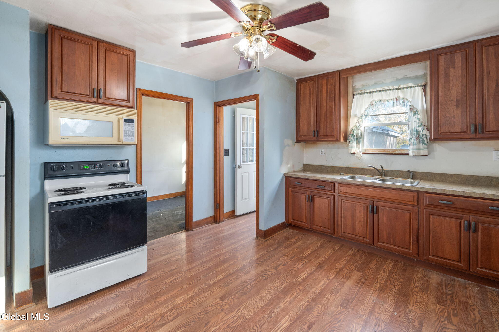 32 Mt Stuart Road Rotterdam, NY 12304 - Photo 10 of 40 11-32MtStuartRd_11