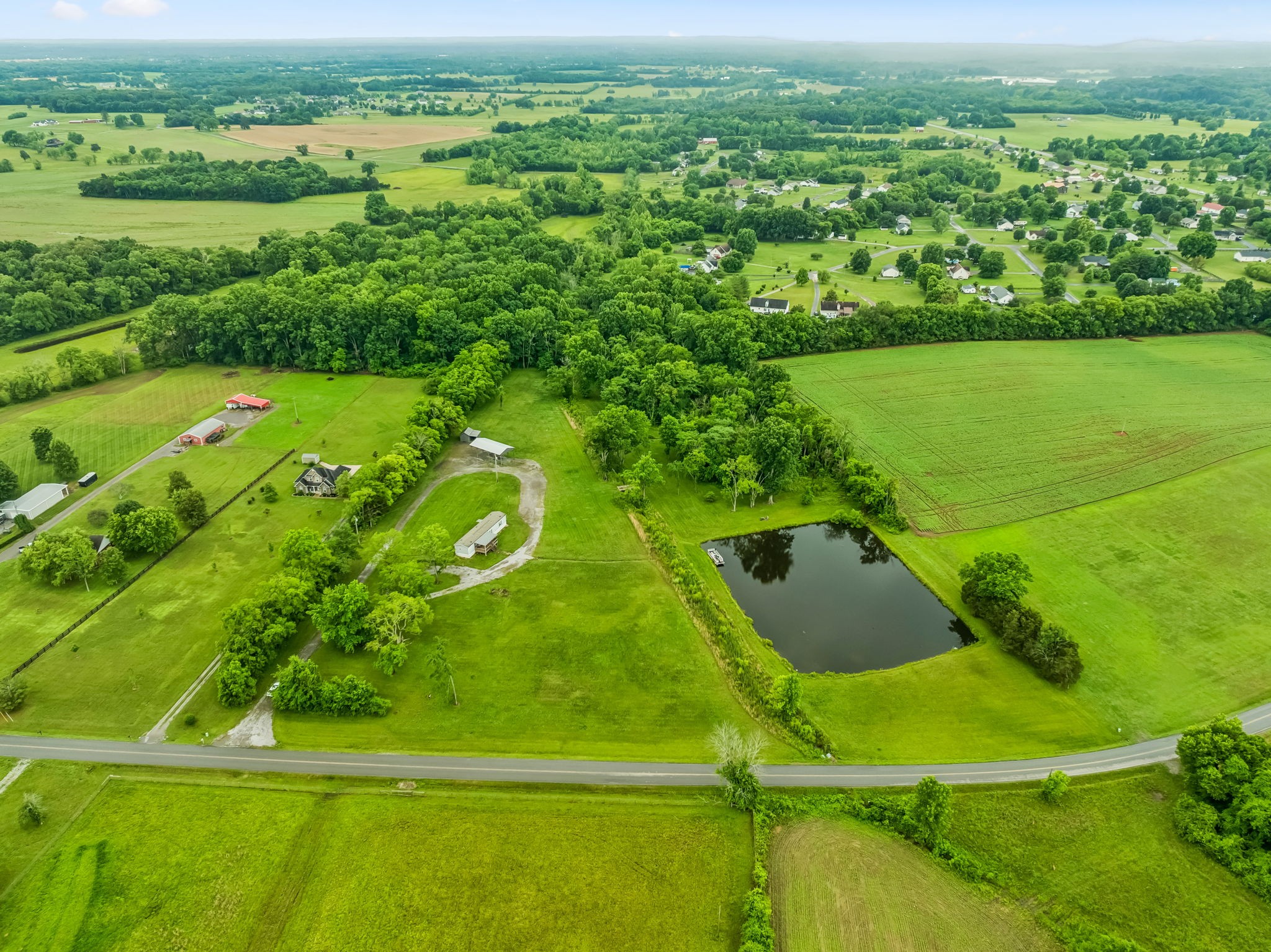 280 Kingdom Road Unionville, TN 37180 - Photo 51 of 65 a view of a city