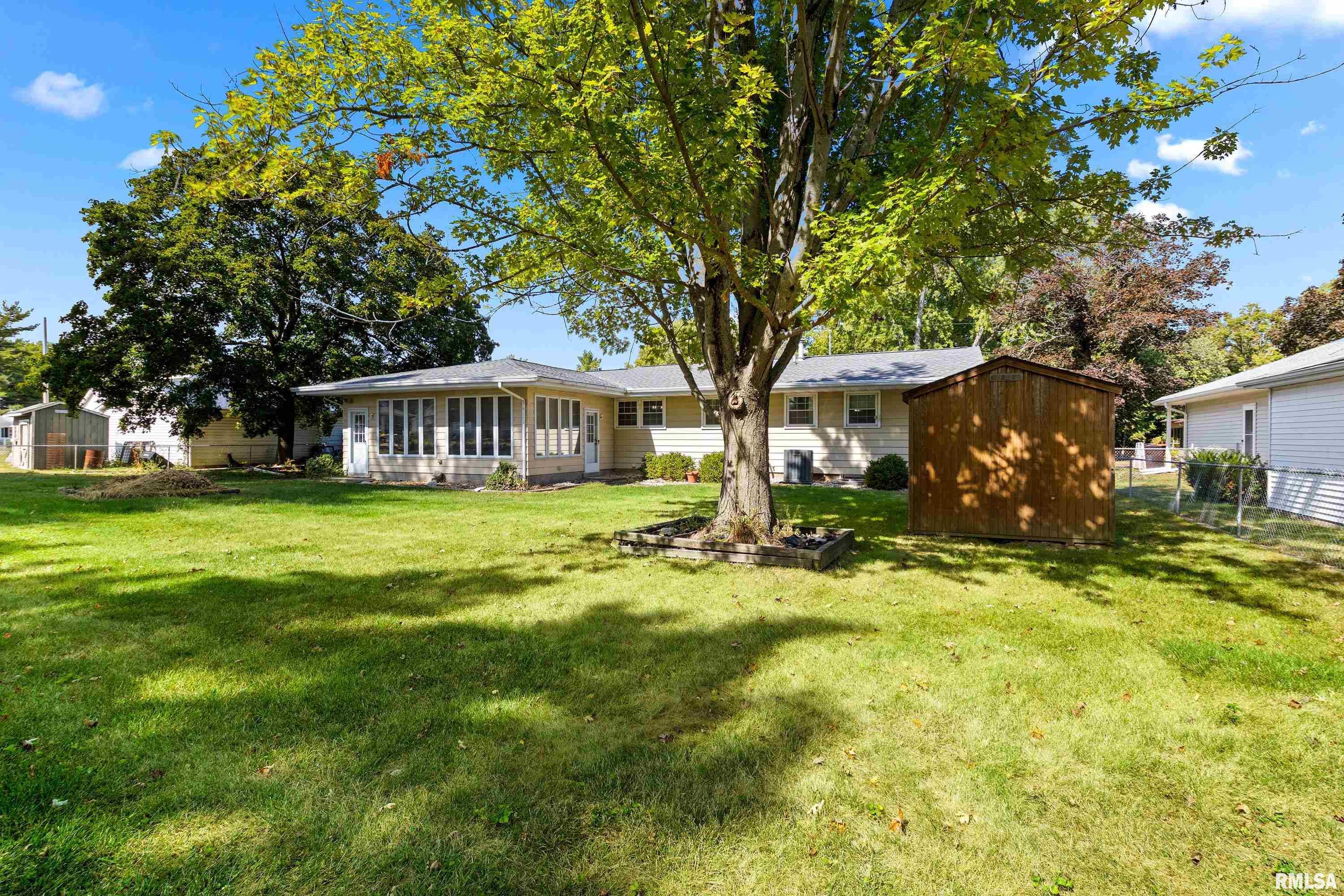106 Field Grove Road East Peoria, IL 61611 - Photo 15 of 18 Gallery Image 15