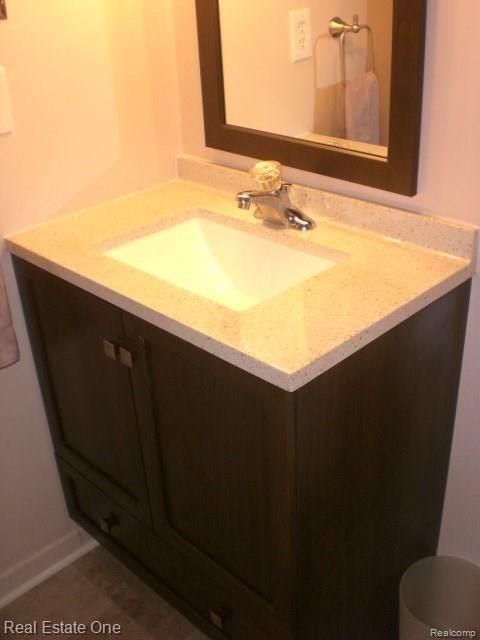 803 Plate Street, Unit 201 Rochester, MI 48307 - Photo 17 of 23