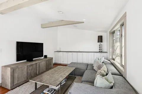 178 Sayres Road, Wainscott, NY 11975