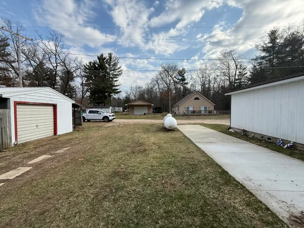 $119,900 | 8705 East James Street, White Cloud, MI 49349