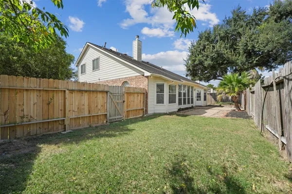 $2,500 | 17206 Stonebridge Trail, Houston, TX 77095
