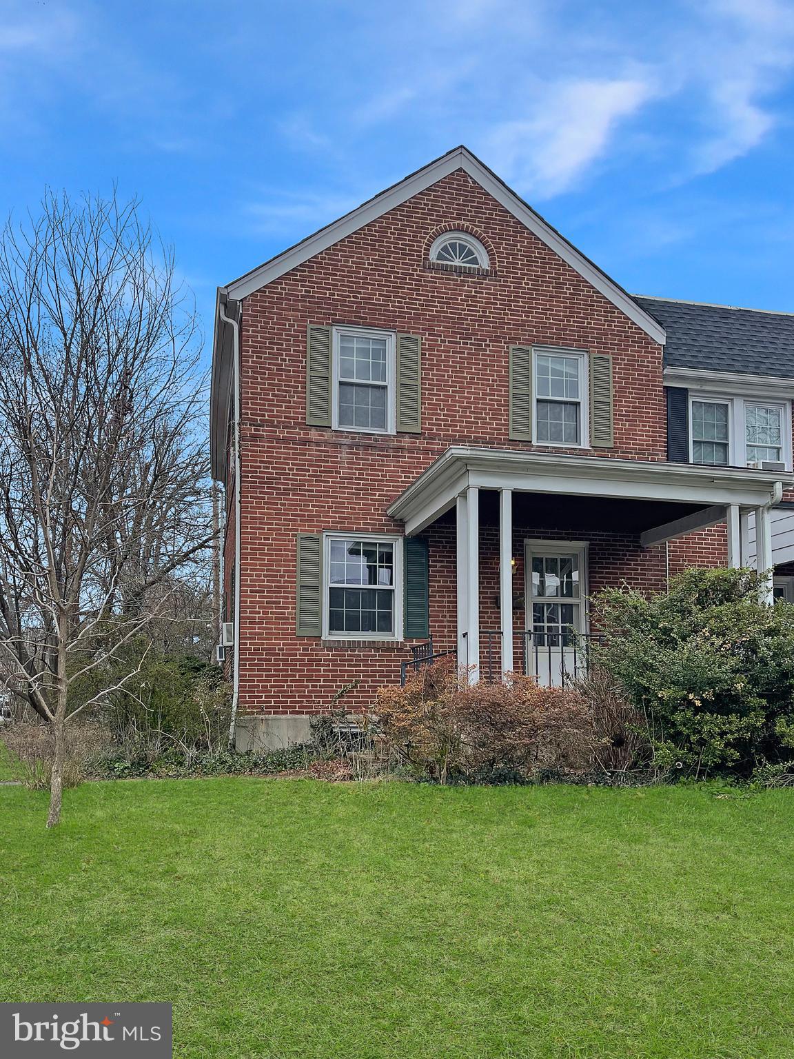 401 Westshire Road Baltimore, MD 21229 - Photo 1 of 17