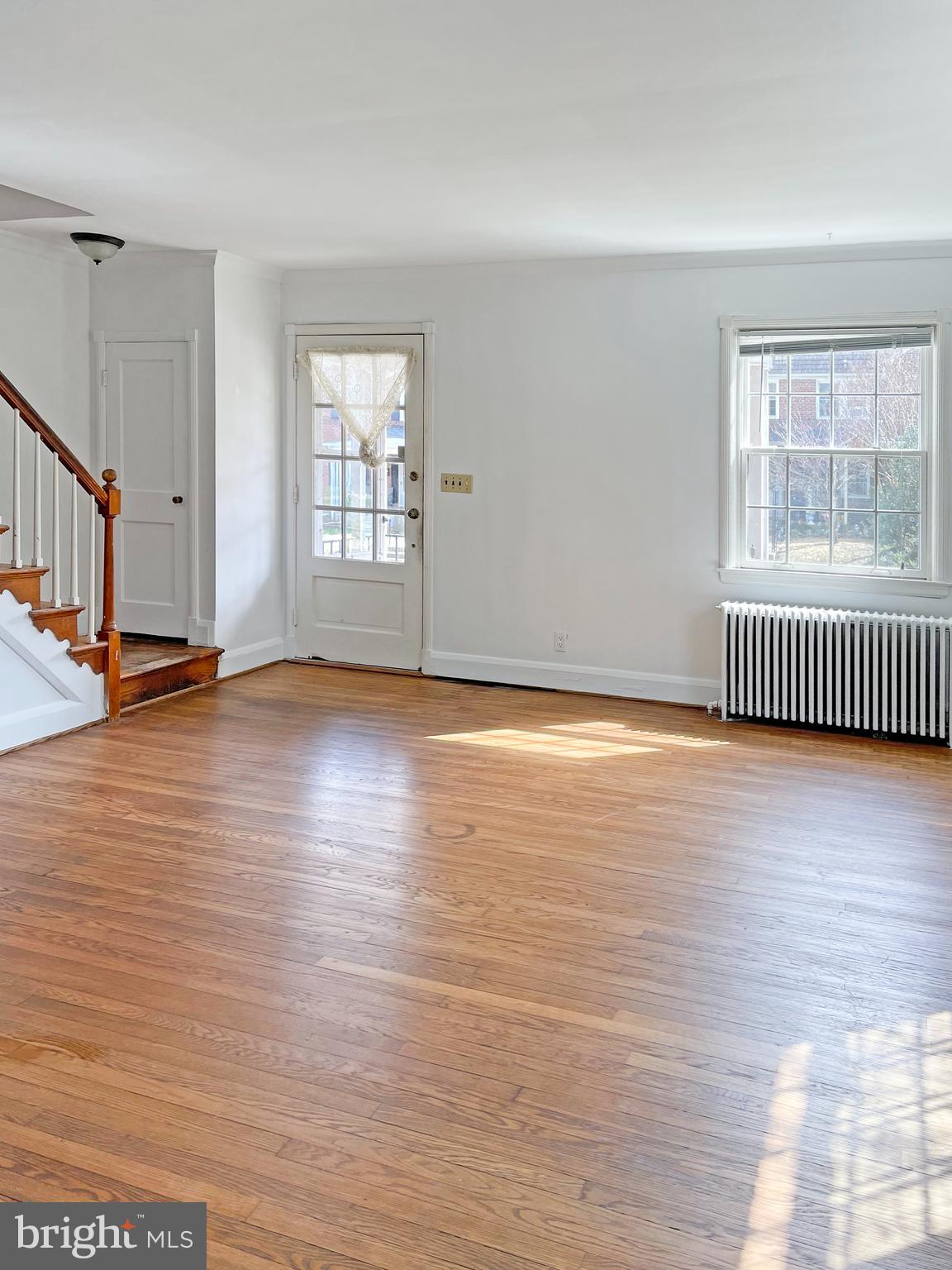 401 Westshire Road Baltimore, MD 21229 - Photo 8 of 17